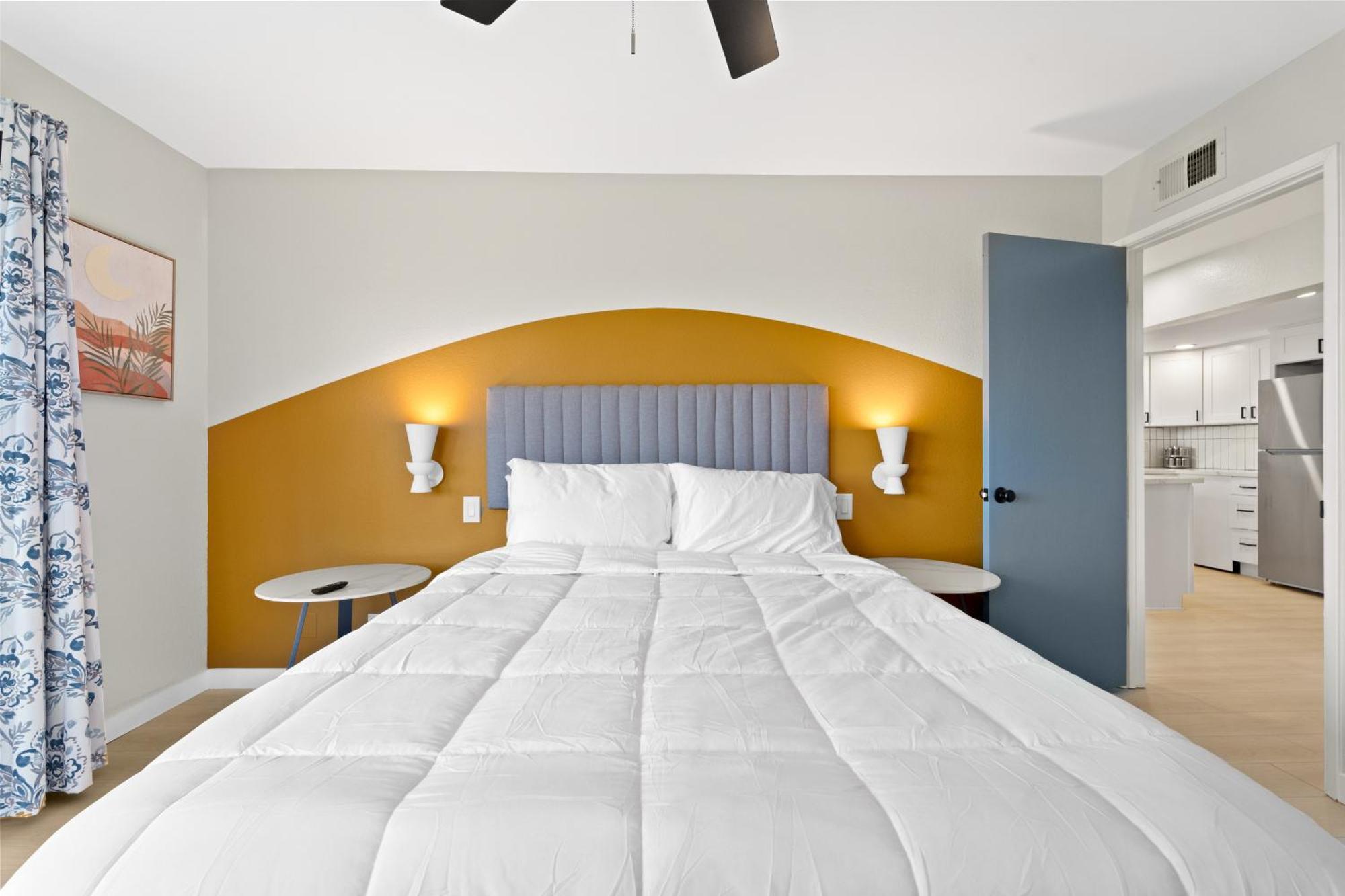 Apartment Stylish & Bright 5 Star Location Ocean View Queen Beds